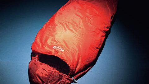 モンベルとサバティカル、キャンプに山におすすめな寝袋はどっちだ？