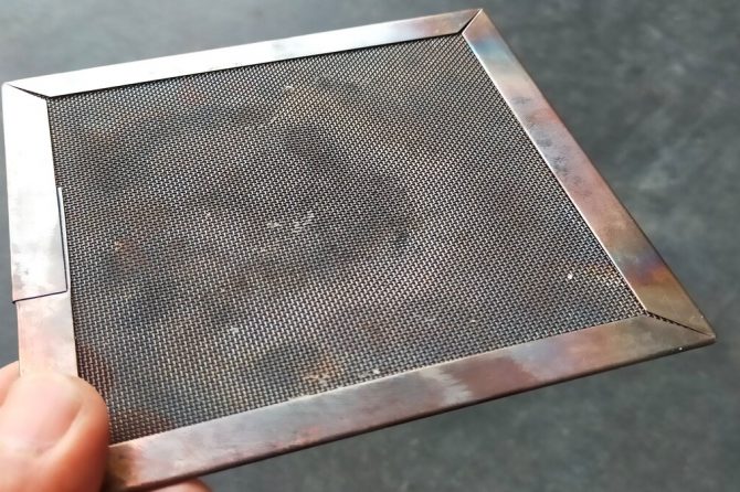 キャンプ必携！ユニフレーム「バーナーパッド」を使えば誰でも炊飯上手に