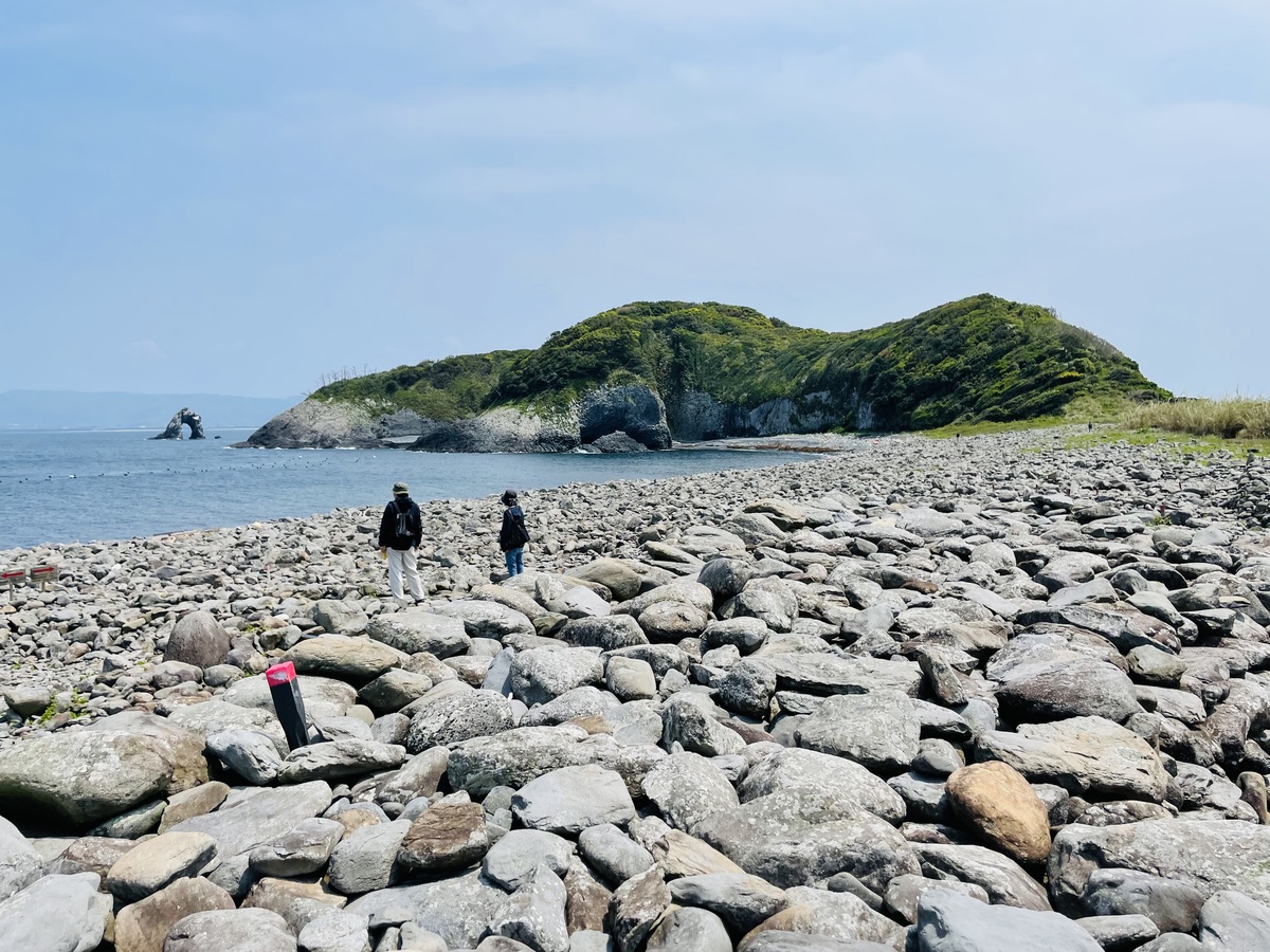 相島積石塚群