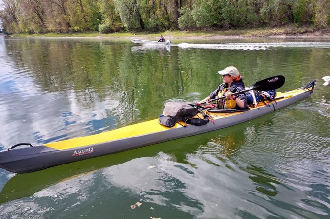 ドナウ川を旅する筆者