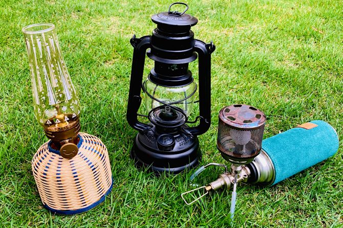 3種類のランタンが並んでいます。