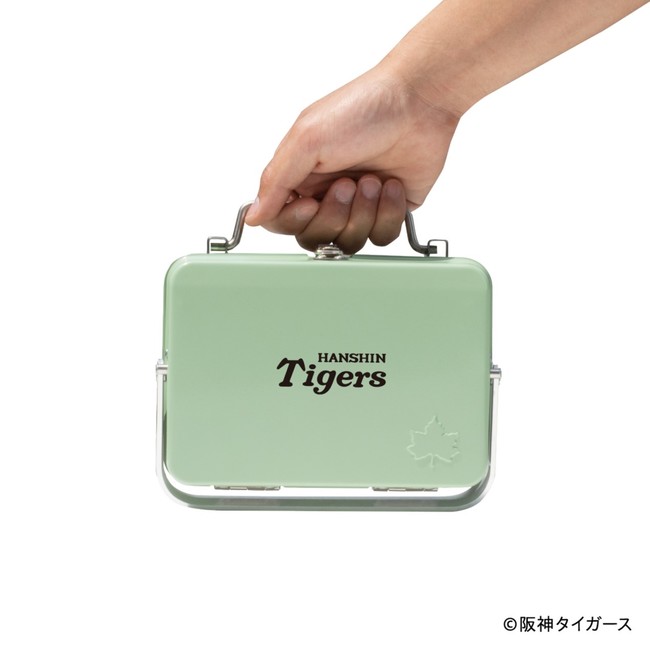 「LOGOS×TIGERS グリルアタッシュmini」¥5,500/ 200個限定