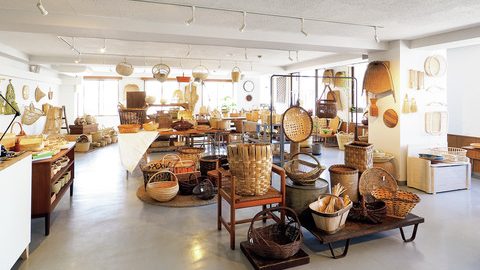 かごのある暮らしを通じて手仕事の文化を伝える長野の「カゴアミドリ松本店」