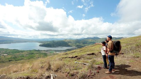 山選びや装備、あると役立つグッズとは？初めての登山で役立つまとめ