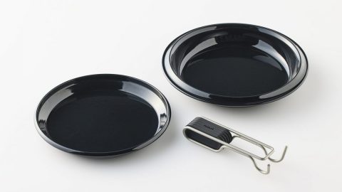 軽い、焦げ付きにくい、お皿にもなる！　意外といいぞ、エナメルのスキレット