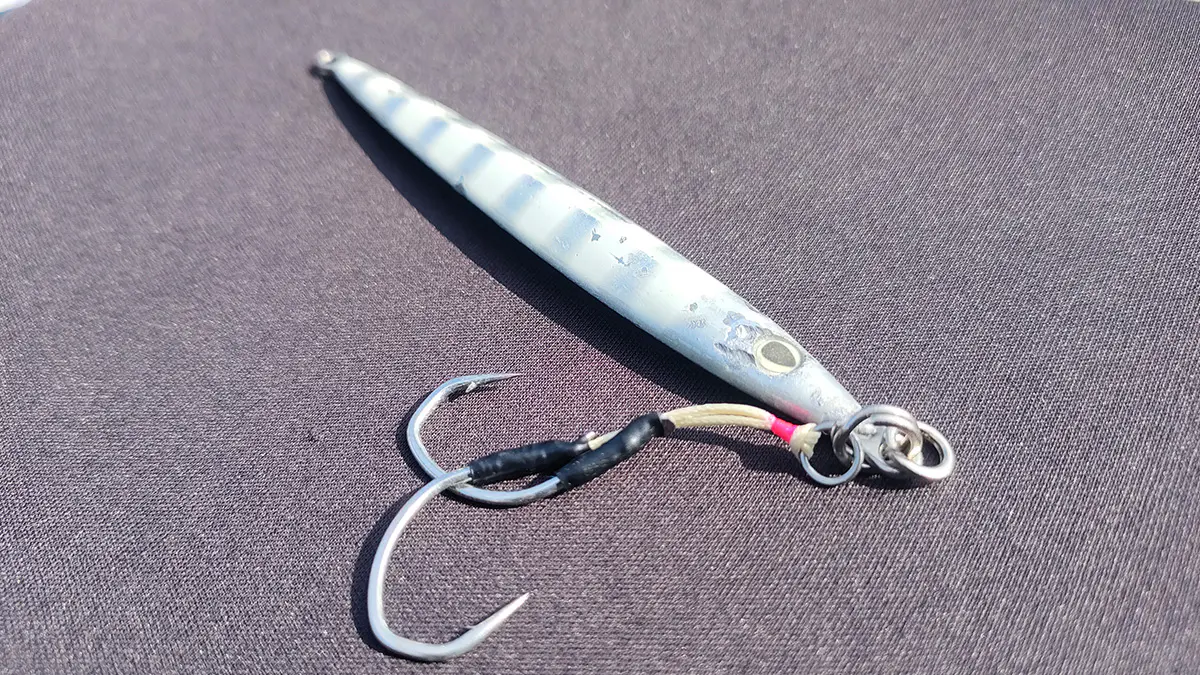 魚を逃がさない メタルジグ使用時に大活躍の最強アシストフック Jigger Light 段差 ホールド を紹介 海 川 カヌー 釣り Be Pal キャンプ アウトドア 自然派生活の情報源ビーパル