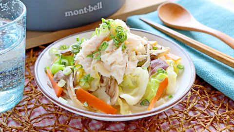 コンビニ食材の定番「サラダチキン」で作る！登山にピッタリなクリームうどん