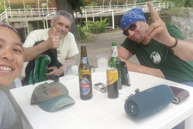 ブルガリア秘密のカヤッククラブのメンバー