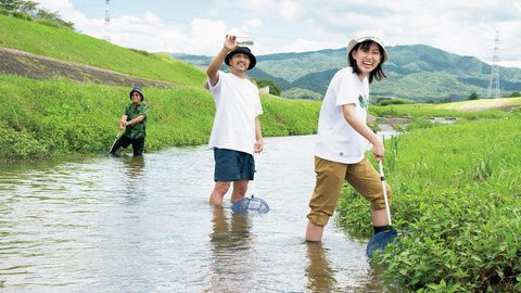 大人での楽しめる川遊び「ガサガサ」の方法とは？