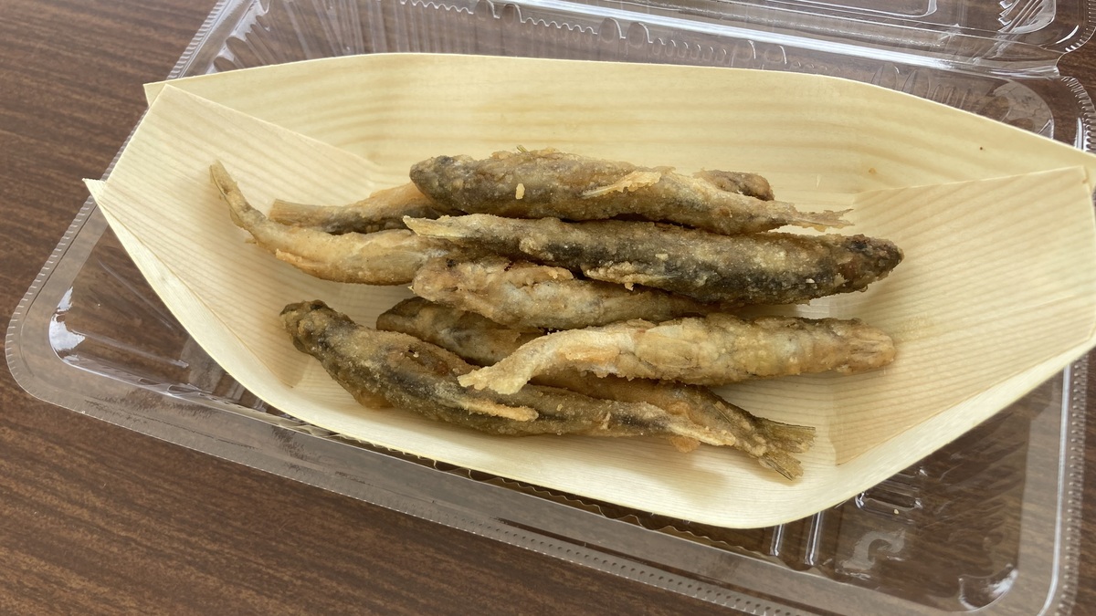 若鮎の唐揚げ