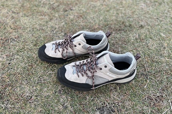 HI-TECシューズ。一覧用画像