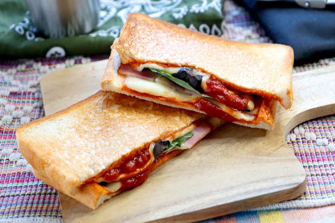 マルゲリータ風ホットサンド