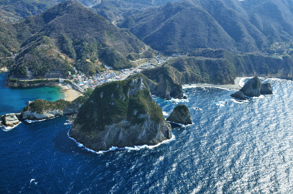 空から見た烏帽子山