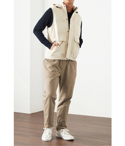 あったかフリースストレッチパンツ ストレート ¥4,290(希望小売価格)