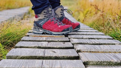 山ガールが教える、初めての登山で必要なグッズとその選び方