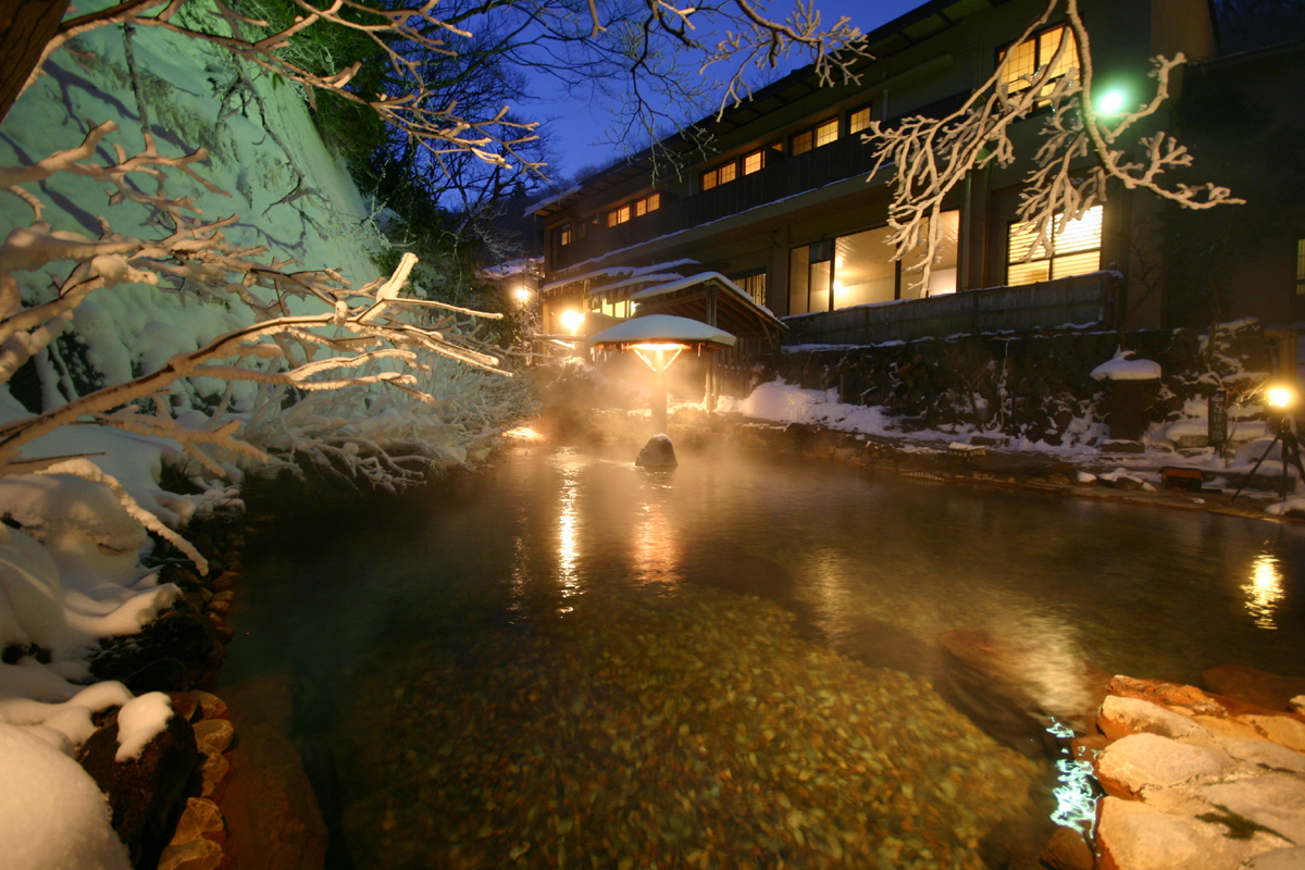 大丸温泉旅館の露天風呂