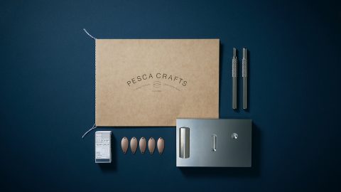 参考動画を見て自分だけの逸品を作ってみよう！スプーンルアー製作キット