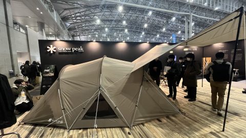 スノーピークから発売のエントリーキャンパー向けモデル「ランドネスト」とは