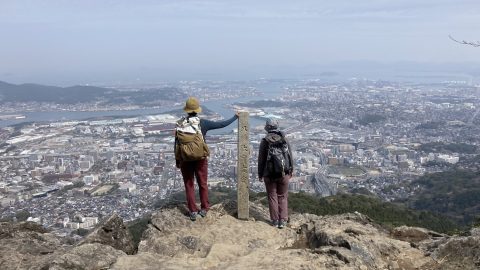 北九州市で日帰りハイキング！展望抜群の「皿倉山」に登ってみませんか？