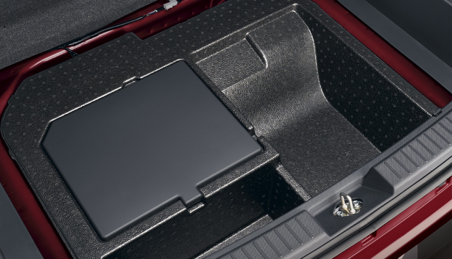 ダイハツ／ロッキー e-SMART HYBRID