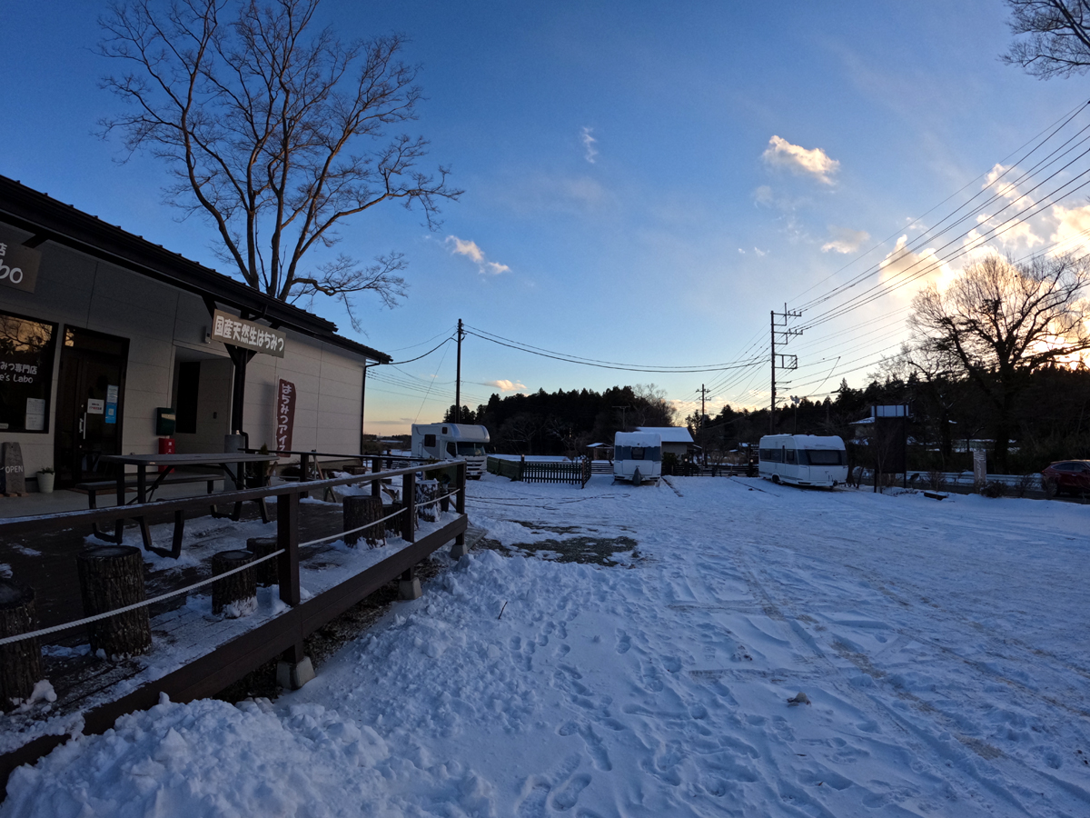 雪が積もるRVパーク ビバーク＋那須高原