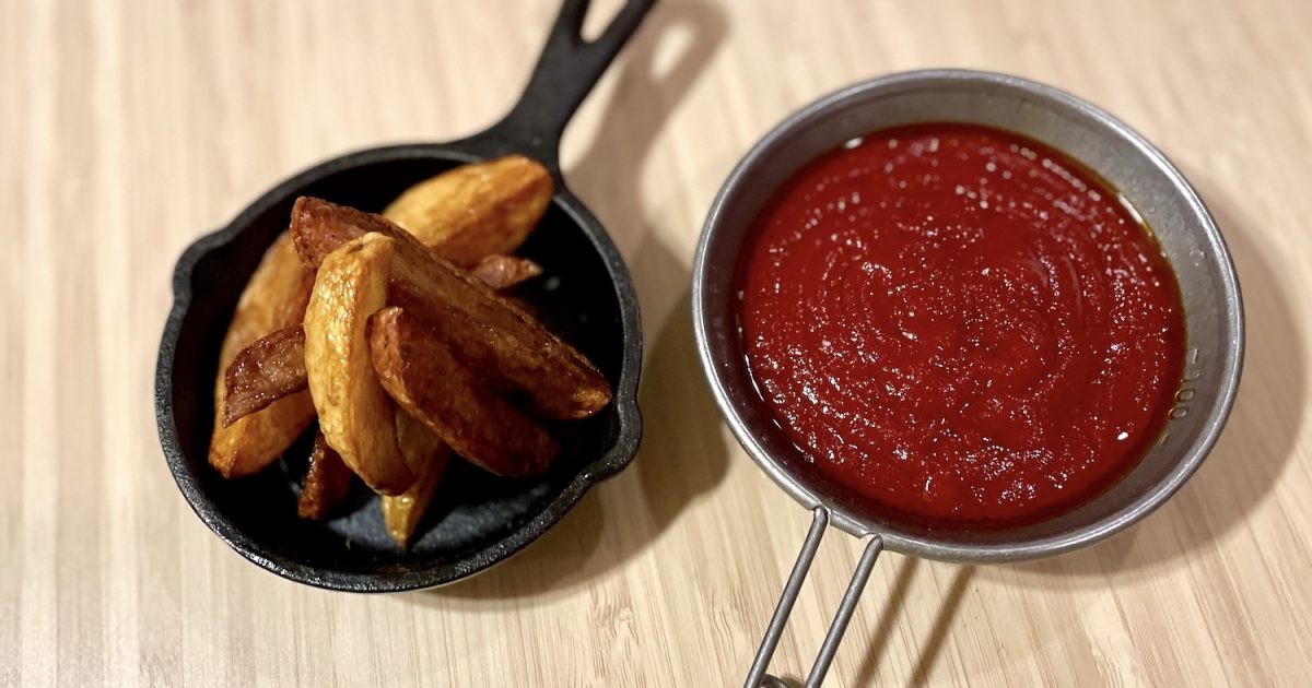 トマトケチャップは「焼く」ともっとおいしいって知ってた? | 料理・レシピ 【BE-PAL】キャンプ、アウトドア、自然派生活の情報源ビーパル