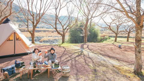 外で飲むクラフトビールがとにかくおいしい！お酒好き垂涎のキャンプ場に行ってみた