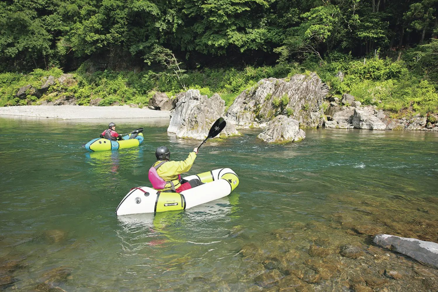 パックラフトおすすめ7選!静水用からホワイトウォーターモデルまで