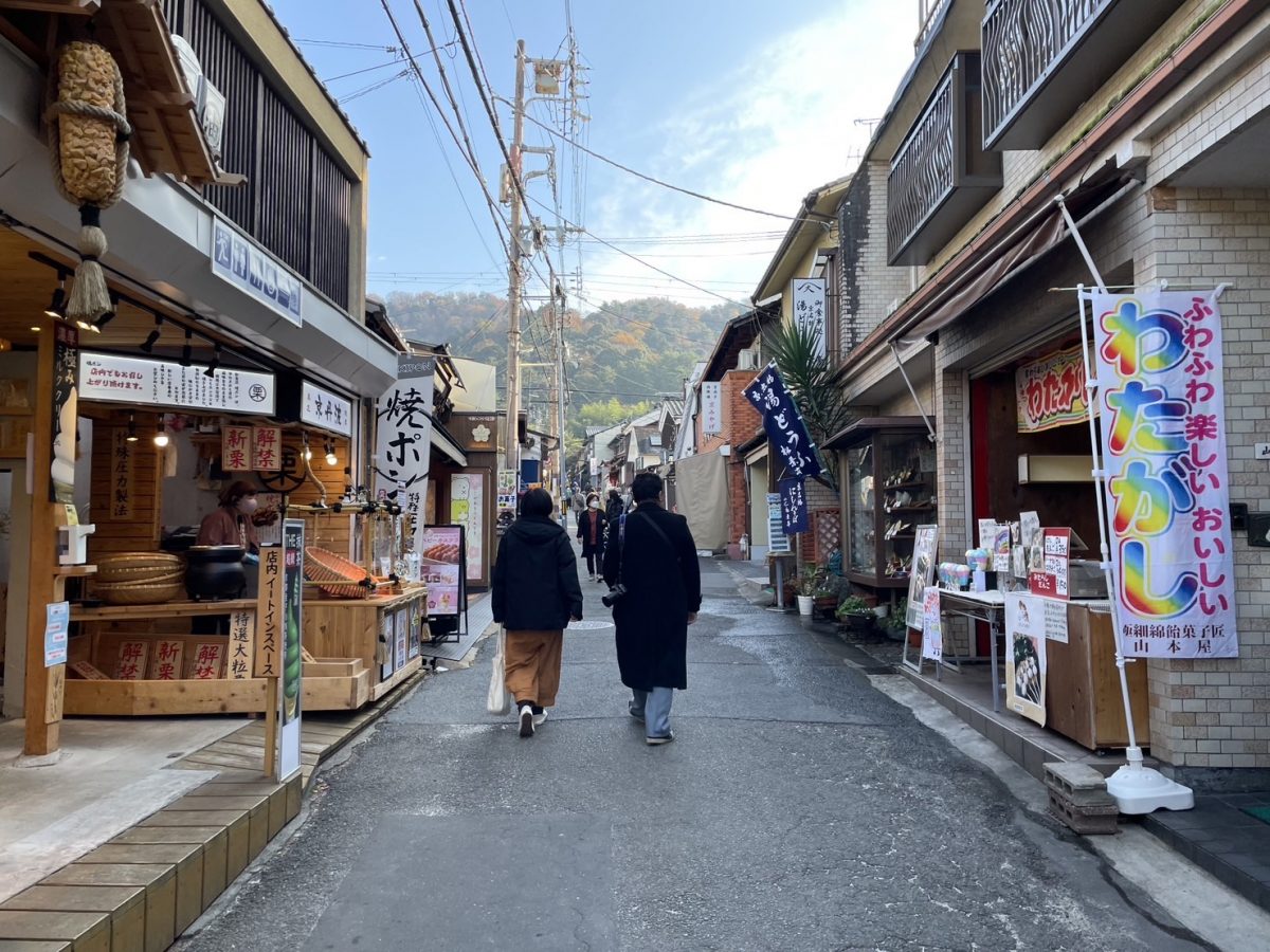 銀閣寺の参道