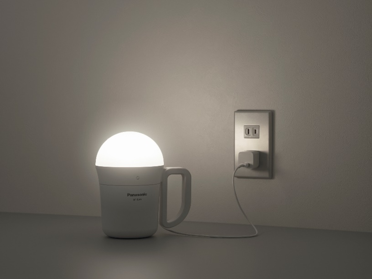 停電時に便利な停電時自動点灯機能。