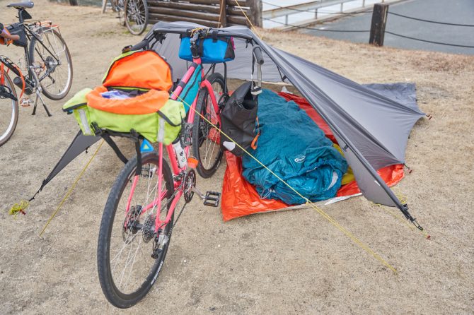 自転車キャンプにおすすめの装備・持ち物とは？荷物を軽量化するコツを詳細解説
