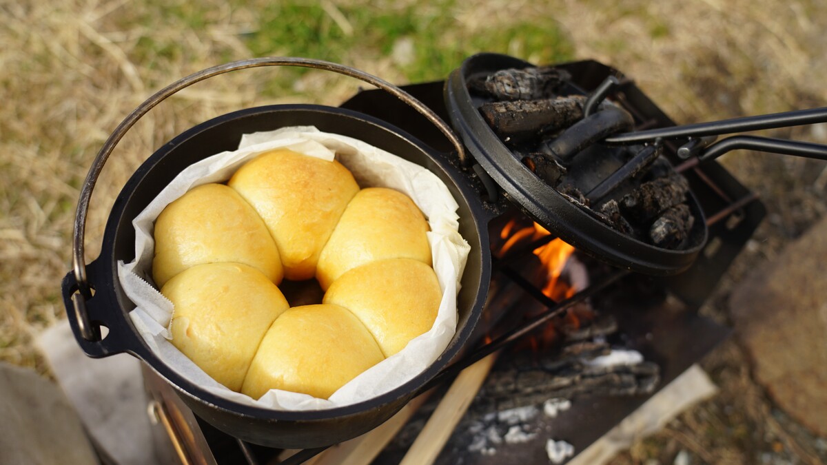 焼きたてパン。