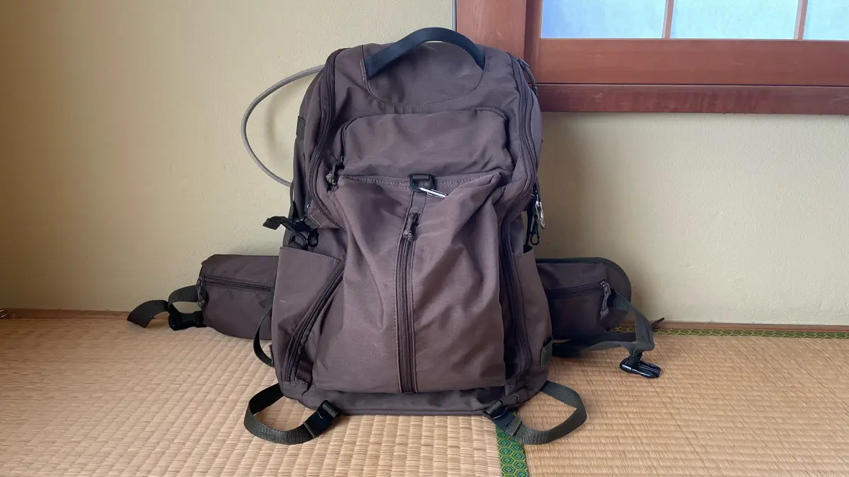 【新品・限定カラー】ワークマン ジョイントバックパック ＋ サコッシュ セット 人気YouTuber開発協力】ワークマン秋冬最注目の新作サコッシュ2