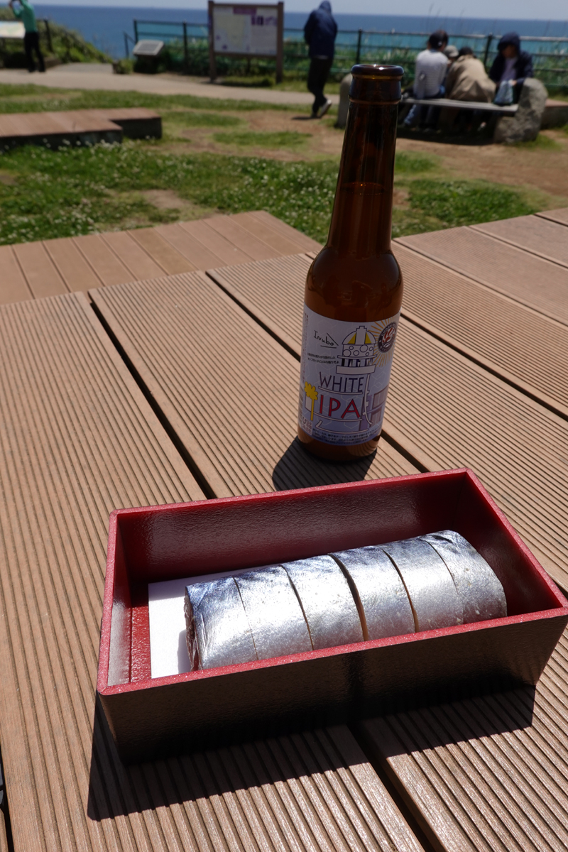 「鯖鮨」と「銚子ビール（ホワイトIPA）」