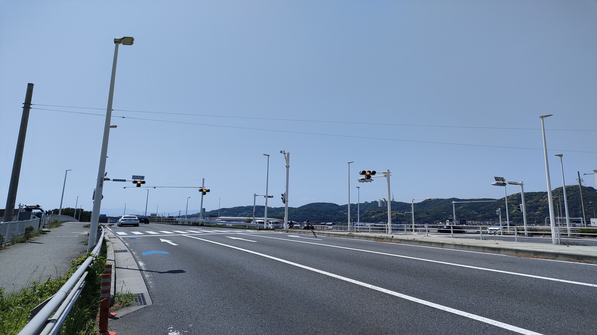 花水川橋