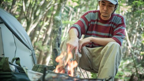 焚き火マイスター・猪野正哉「アウトドアズマンの作法」
