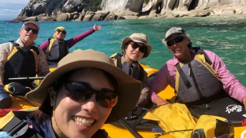 ニュージーランド・アベルタスマン国立公園旅、最後の地へ！シーカヤックでアザラシと、海岸ではトドの寝姿も