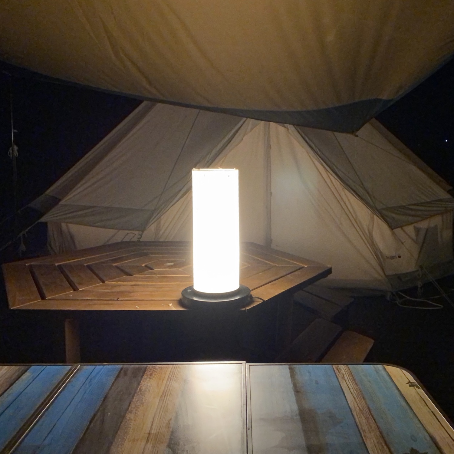 キャンプサイト照明