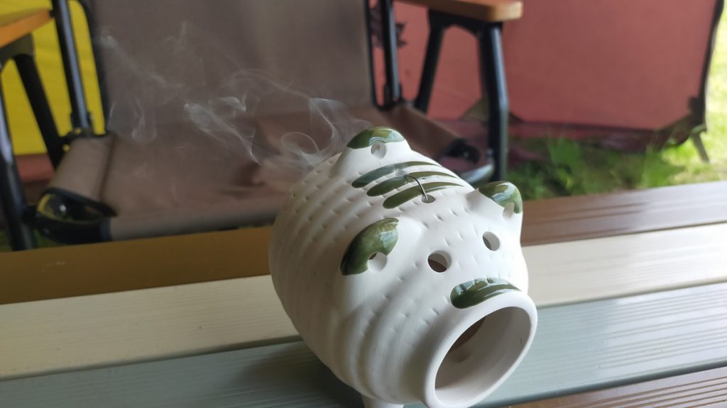 ブタの蚊取り器