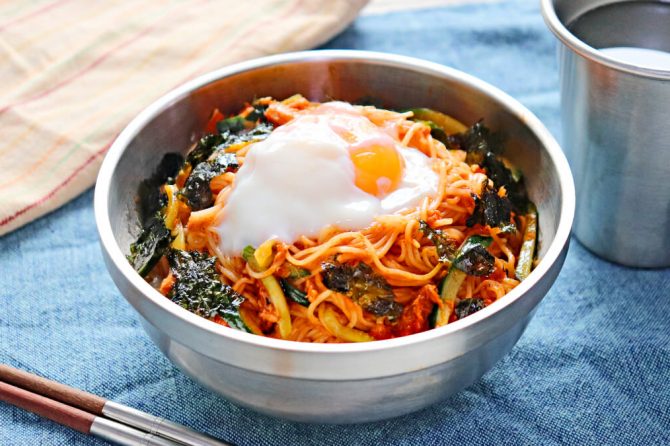 そうめんで作るビビン麺