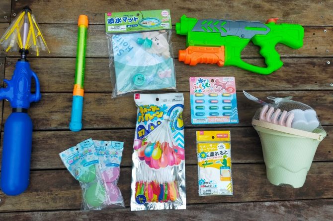 100均の水遊び用おもちゃTOP10！ダイソーVSセリアVSキャンドゥ、品揃えが最もいいのは？