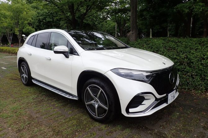 メルセデス・ベンツ 「EQS450 4MATIC SUV」に試乗。EV四駆のSUVはココがすごかった！