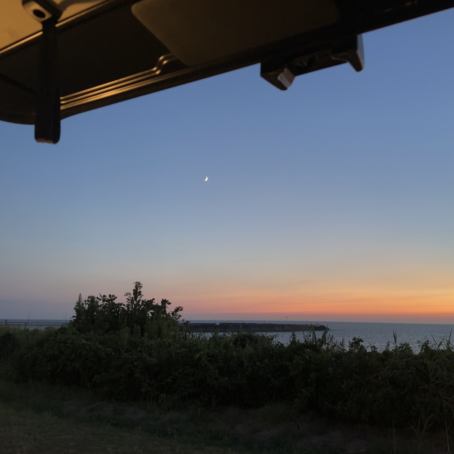 海に沈む夕日