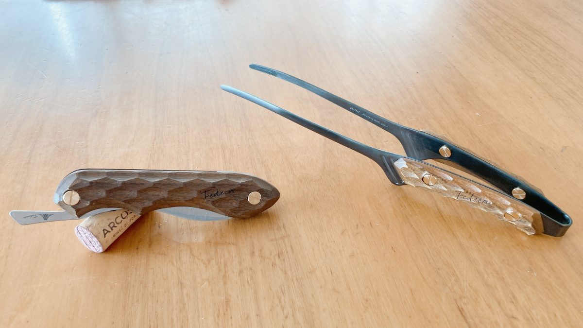 FEDECAのクレバートングと折畳式料理ナイフ