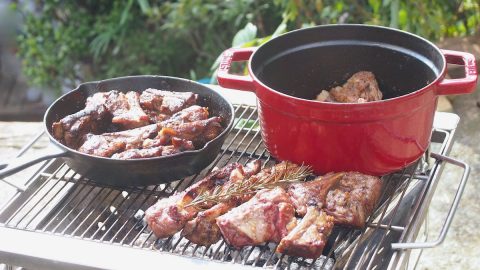 漬け込みスペアリブの簡単レシピ！絶品タレの作り方や漬け込み・焼き方の手順も