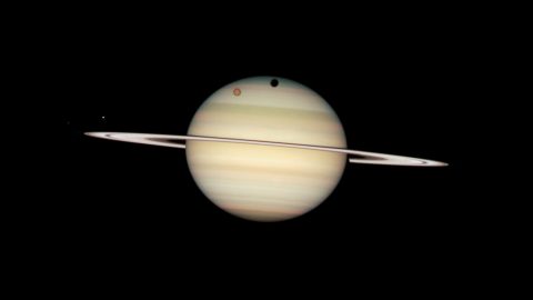 木星VS土星、衛星の数がいちばん多い惑星はどっちだ？　