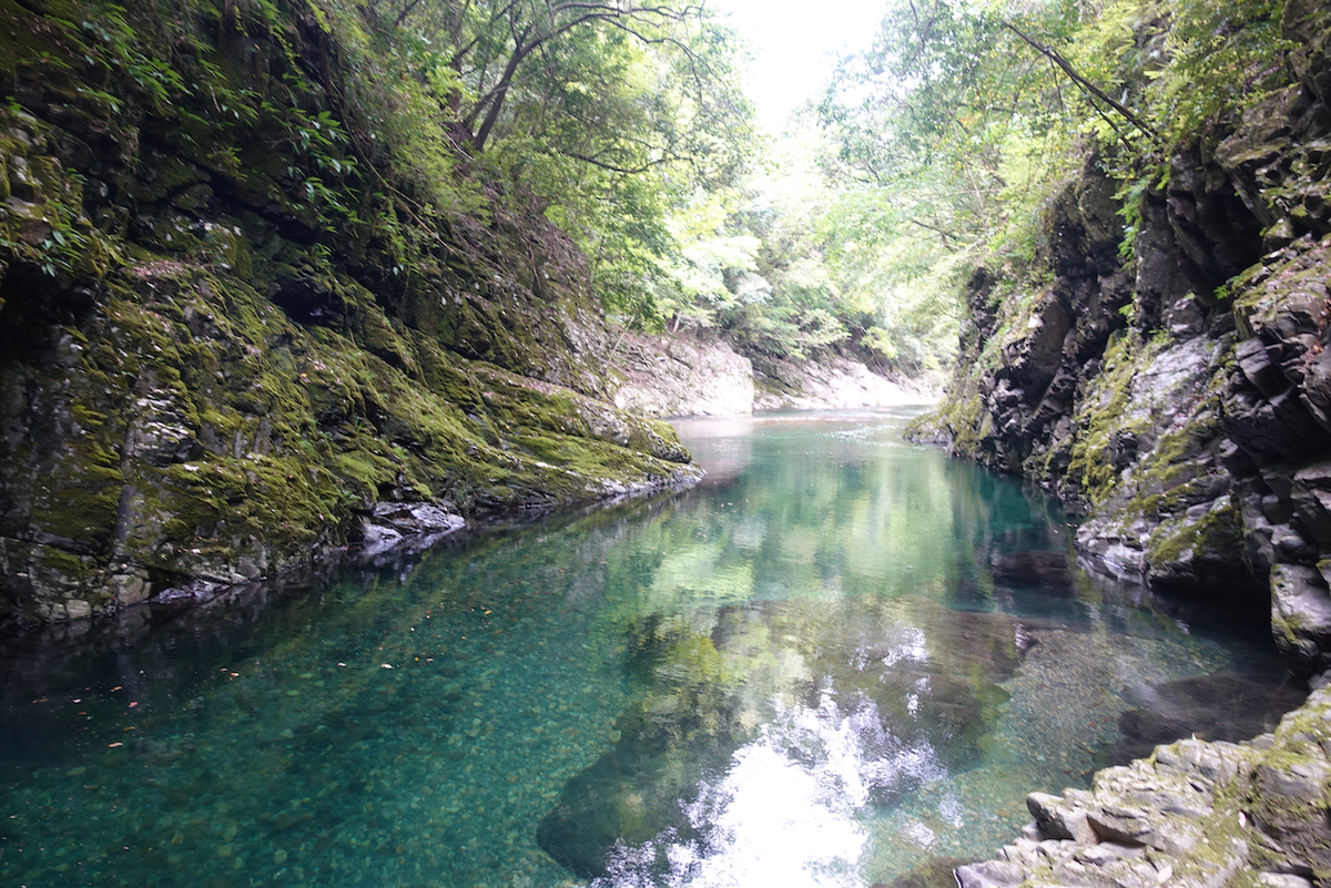 静閑瀞の風景