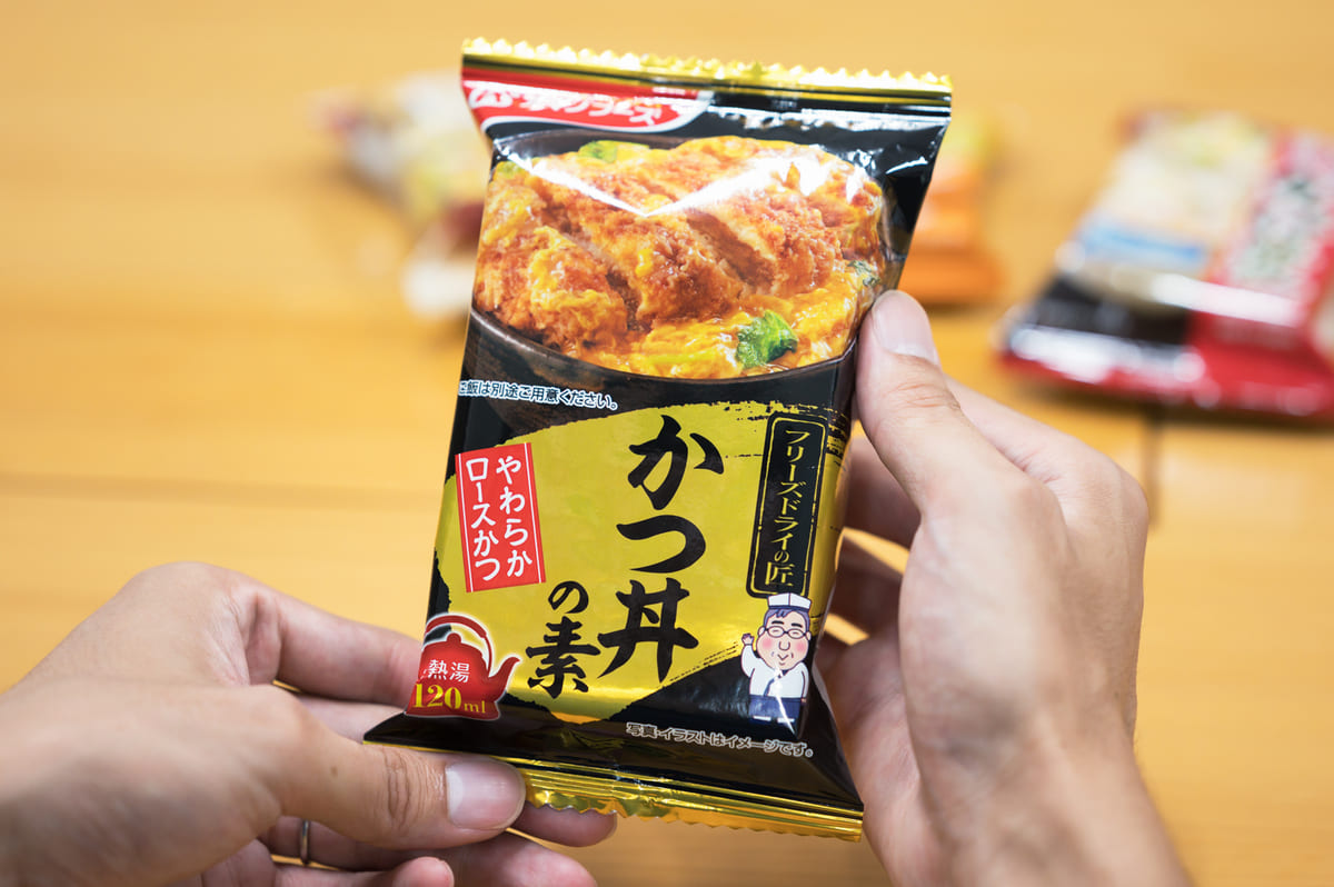 アマノフーズのフリーズドライ「かつ丼の素」