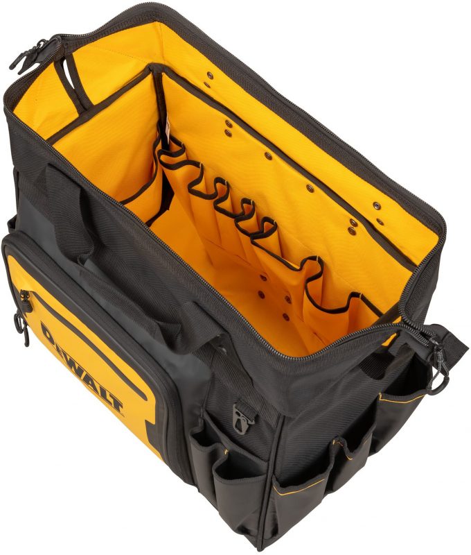 「ローリングバッグ」(オープン価格)本体重量:5.9kg サイズ:L485 x W307 x H461㎜