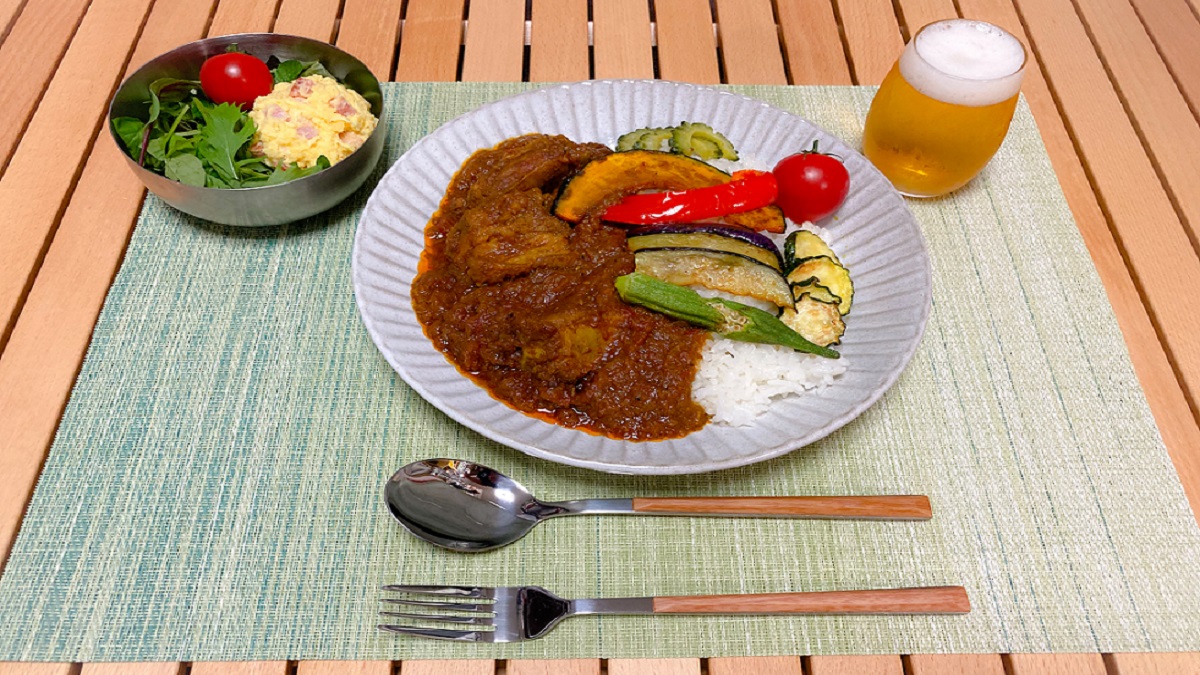 スペアリブと夏野菜のスパイスカレー